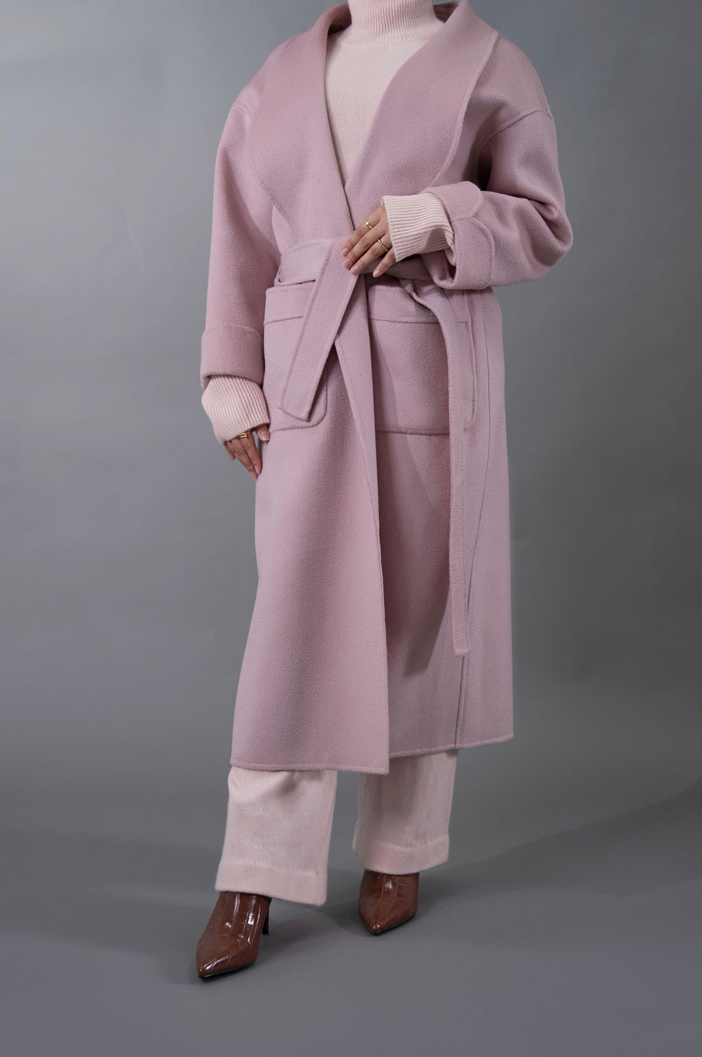 Light Pink. Woolen Coat